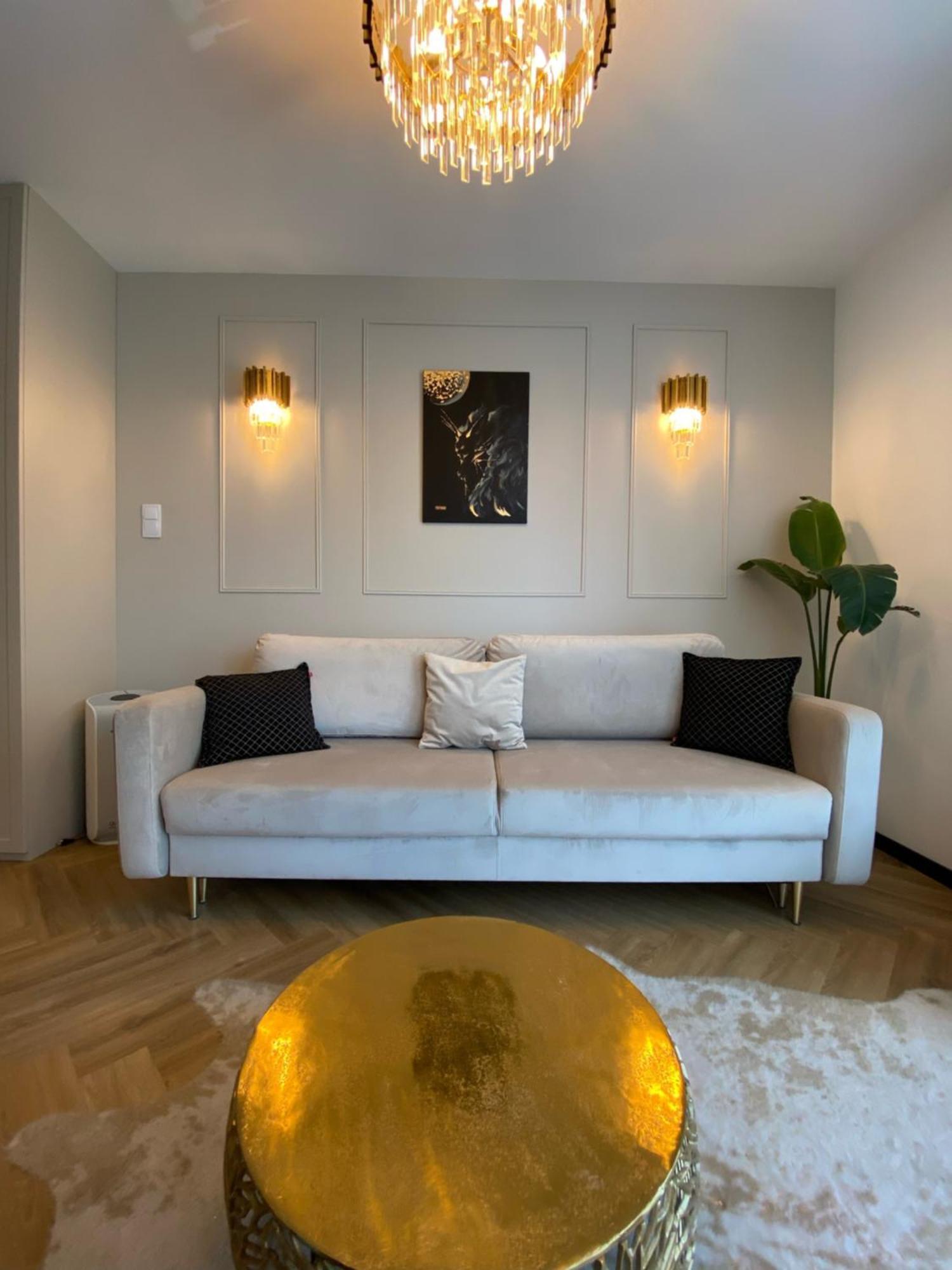 Lux Stays By Torres At K39 クラクフ エクステリア 写真