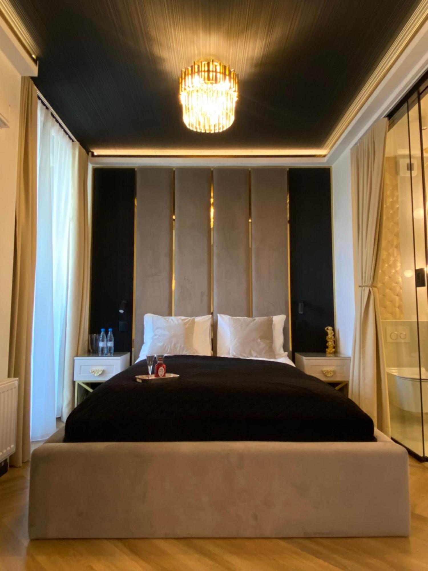 Lux Stays By Torres At K39 クラクフ エクステリア 写真