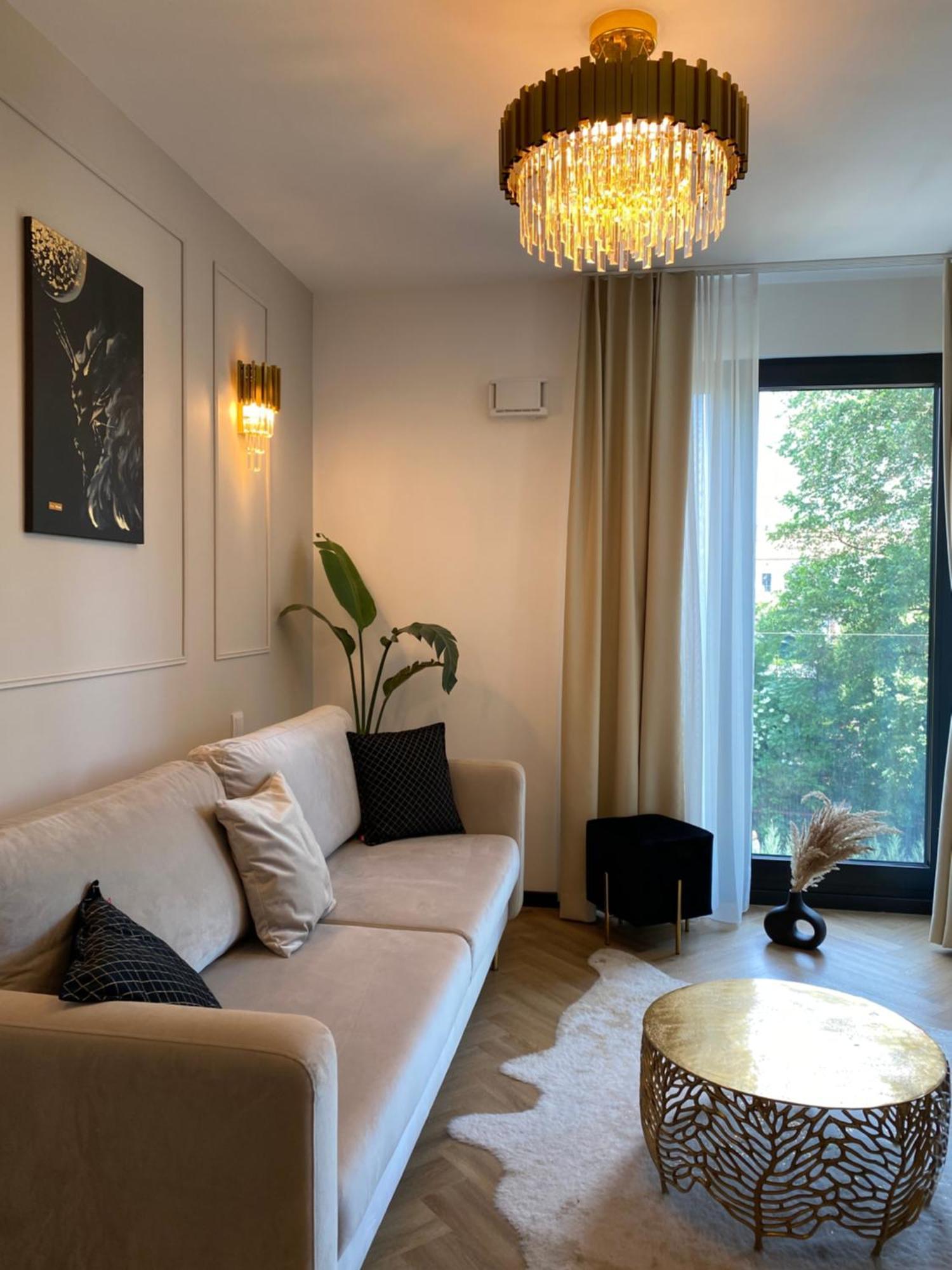 Lux Stays By Torres At K39 クラクフ エクステリア 写真